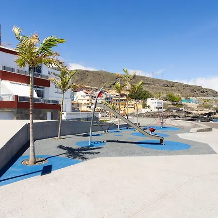 Caletillas Vista Mar Apartment *