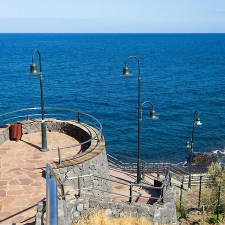 Caletillas Vista Mar Апартаменты *